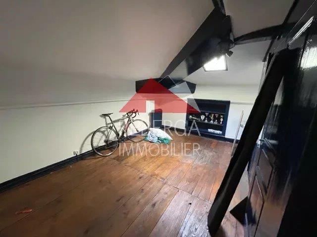 Image No.31-3 Bed House for sale