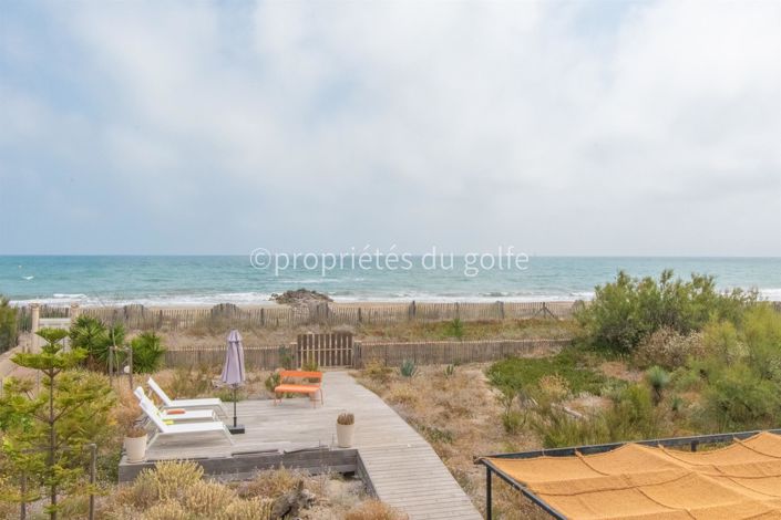 Image No.1-4 Bed House for sale