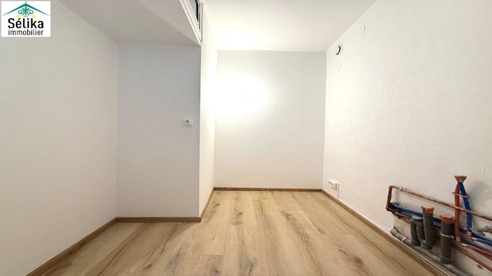 Image No.4-Apartment for sale