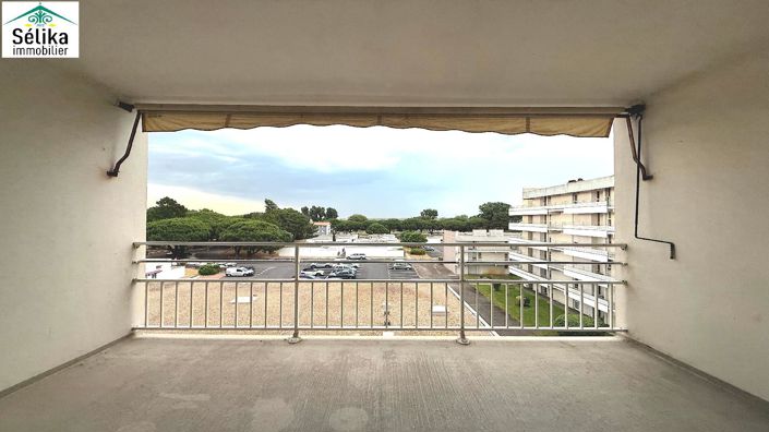 Image No.5-Apartment for sale