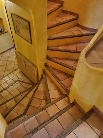 Image No.25-4 Bed House for sale