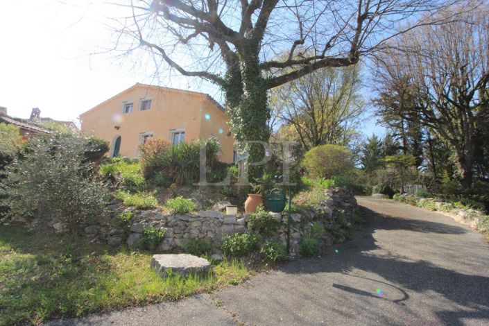 Image No.1-3 Bed House for sale