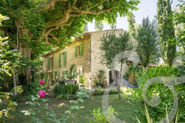 Image No.1-4 Bed House for sale