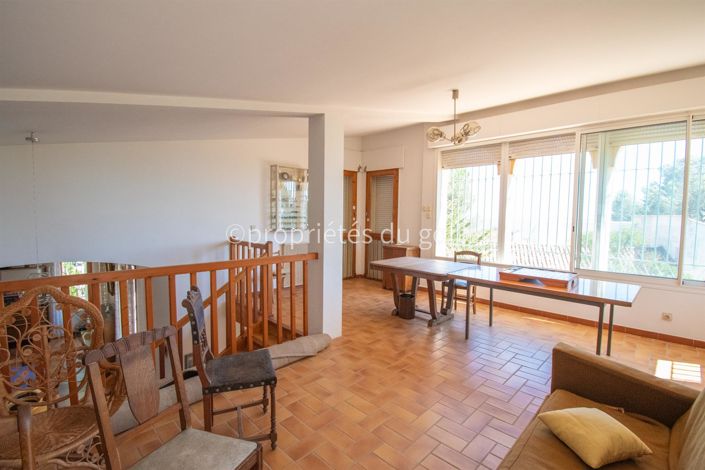 Image No.10-4 Bed House for sale