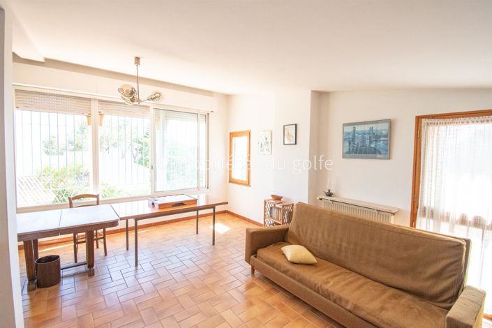 Image No.11-4 Bed House for sale