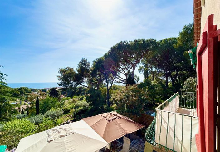 Image No.13-6 Bed House for sale