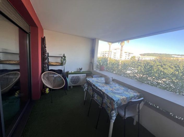 Image No.5-Appartement de 1 chambre à vendre à Sète