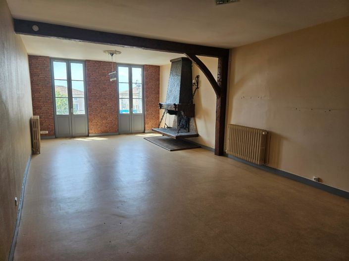 Image No.1-3 Bed Apartment for sale