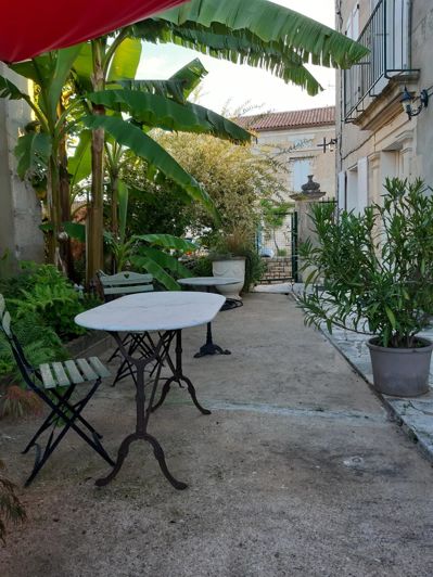 Image No.10-3 Bed House for sale