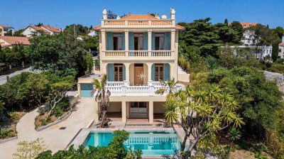 1 - Saint-Raphael, House