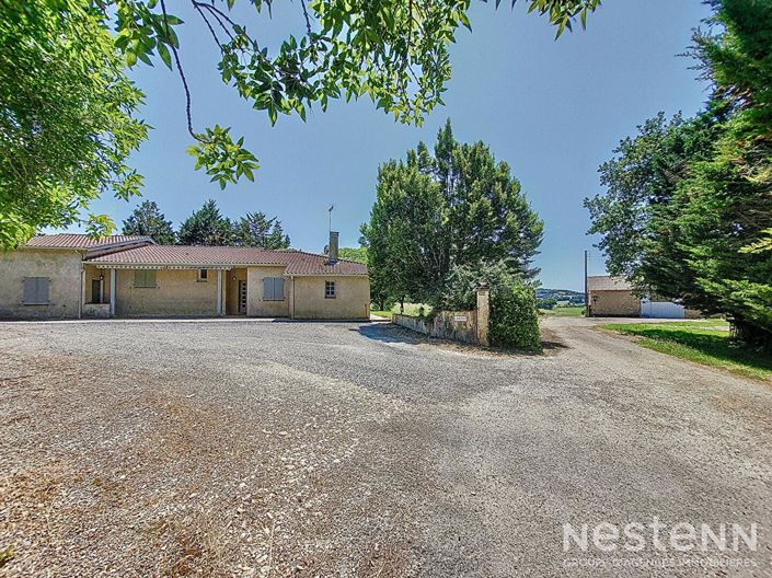 Image No.1-4 Bed House for sale