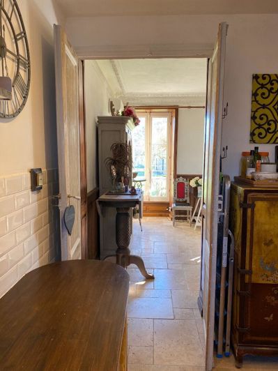 Image No.12-6 Bed House for sale