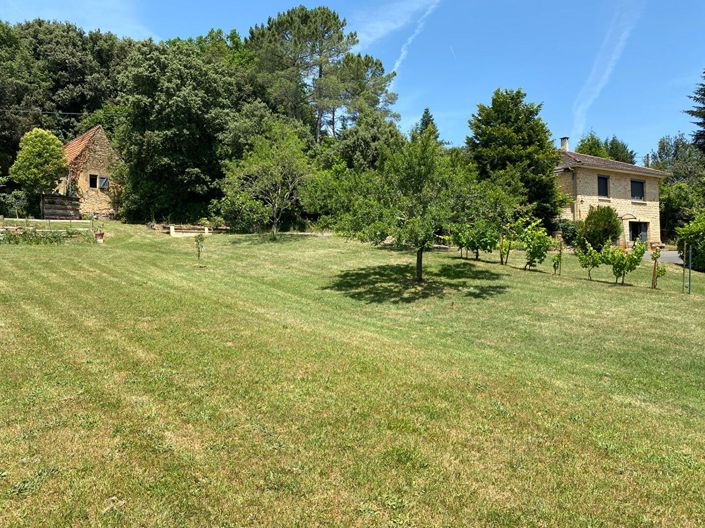 Image No.1-3 Bed House for sale