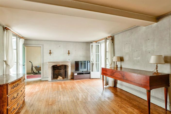 Image No.13-6 Bed House for sale