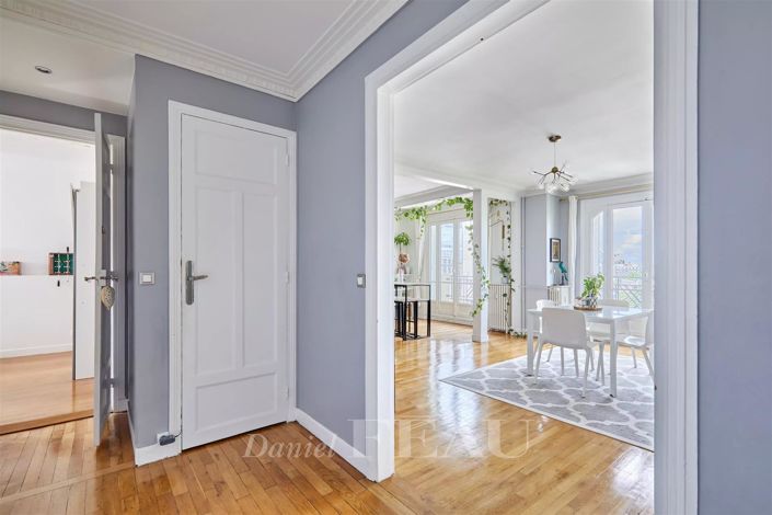 Image No.14-3 Bed Apartment for sale