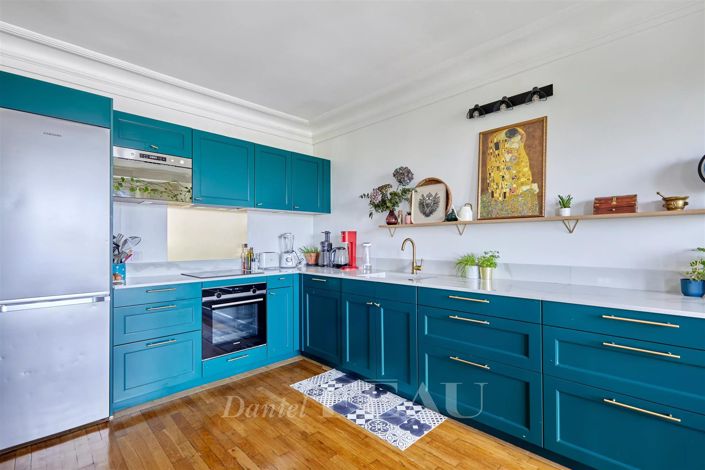 Image No.8-3 Bed Apartment for sale