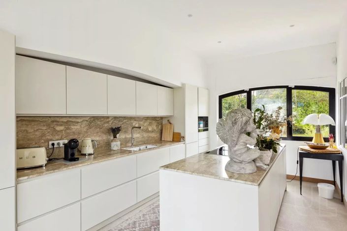 Image No.3-Maison de 6 chambres à vendre à Valbonne