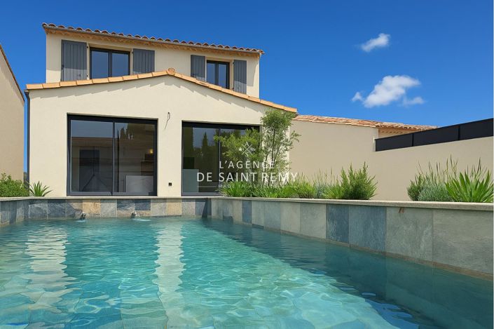 Image No.1-4 Bed Property for sale