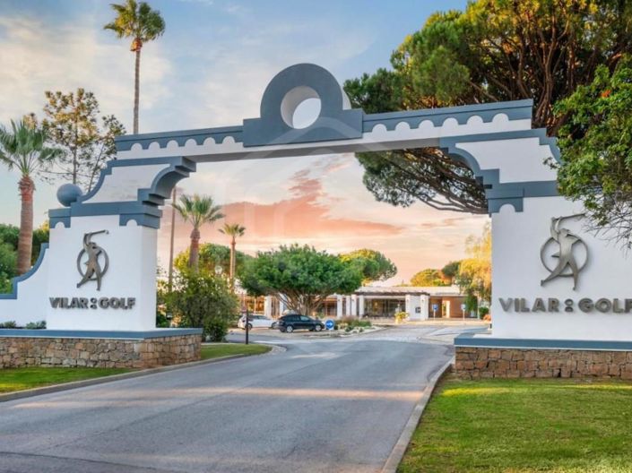 Image No.15-2 Bed House for sale