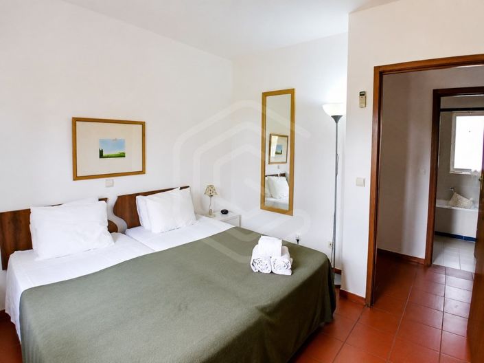 Image No.16-2 Bed House for sale