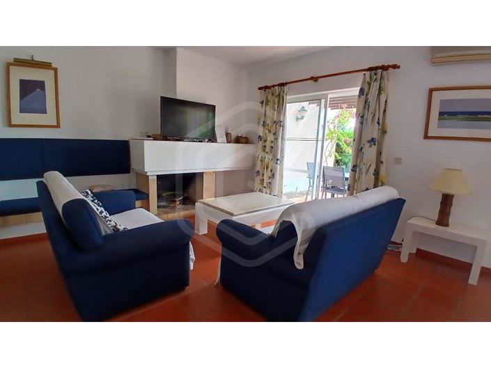 Image No.4-2 Bed House for sale