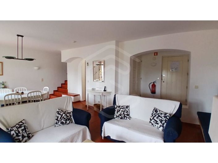 Image No.5-2 Bed House for sale