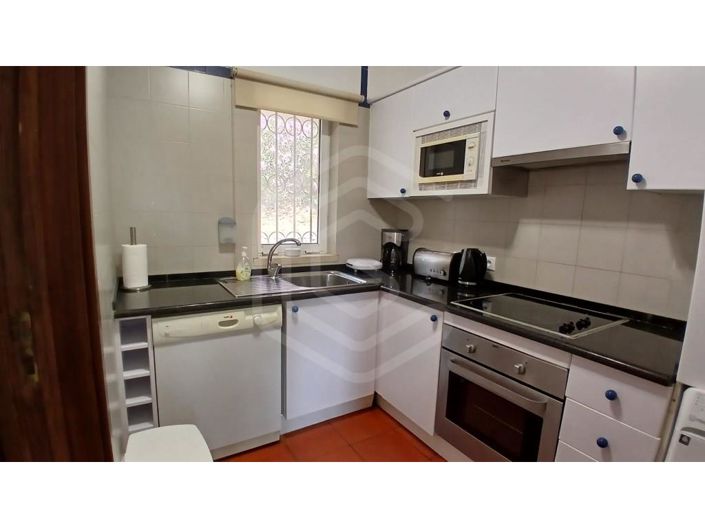 Image No.7-2 Bed House for sale