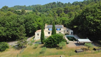 1 - Pierrevert, House