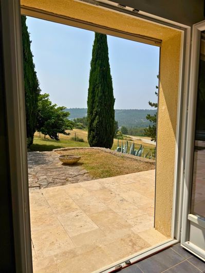 Image No.11-9 Bed House for sale