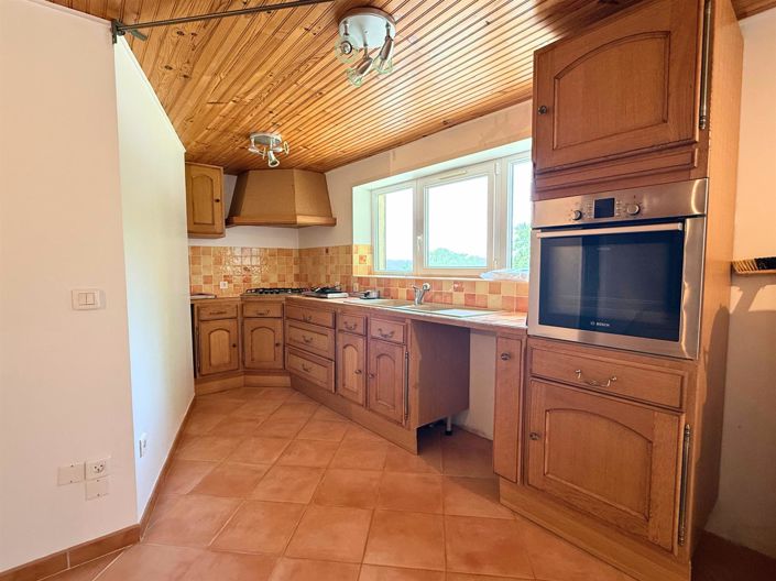 Image No.15-9 Bed House for sale