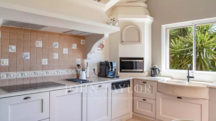 Image No.10-Maison de 5 chambres à vendre à Opio