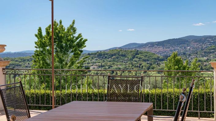 Image No.4-Maison de 5 chambres à vendre à Opio