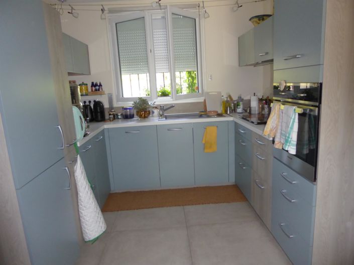 Image No.10-3 Bed House for sale