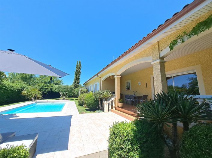 Image No.2-3 Bed House for sale