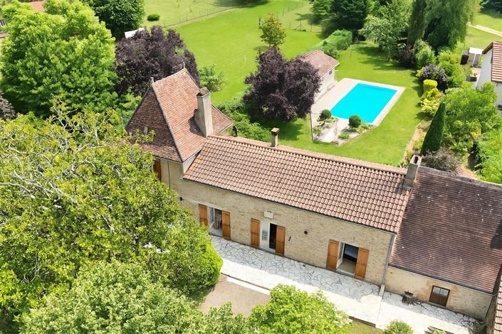Image No.1-4 Bed House for sale