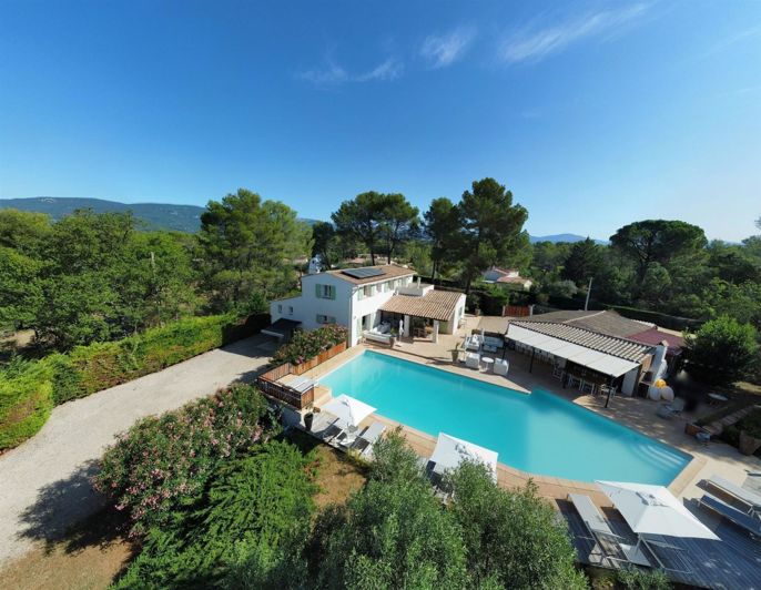Image No.1-4 Bed House for sale