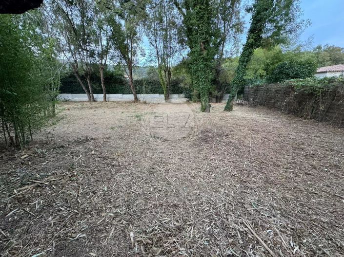 Image No.19-3 Bed House for sale