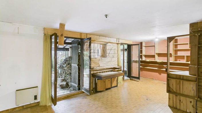 Image No.2-3 Bed House for sale