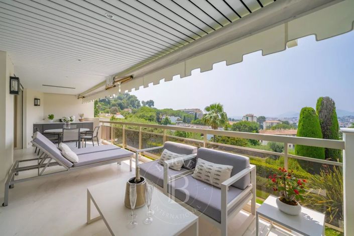 Image No.1-Apartment for sale