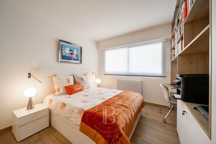 Image No.7-Appartement de 2 chambres à vendre à Le Cannet