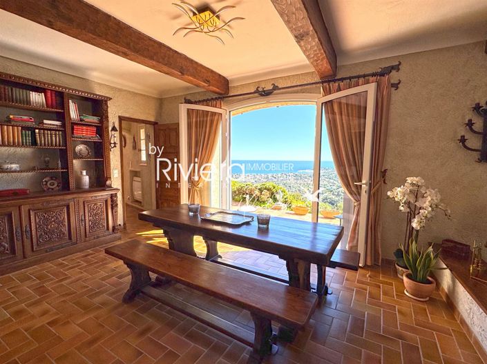 Image No.12-4 Bed House for sale