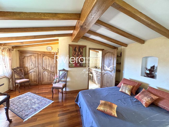 Image No.27-4 Bed House for sale