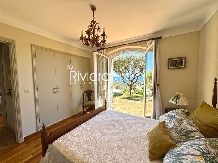 Image No.29-4 Bed House for sale