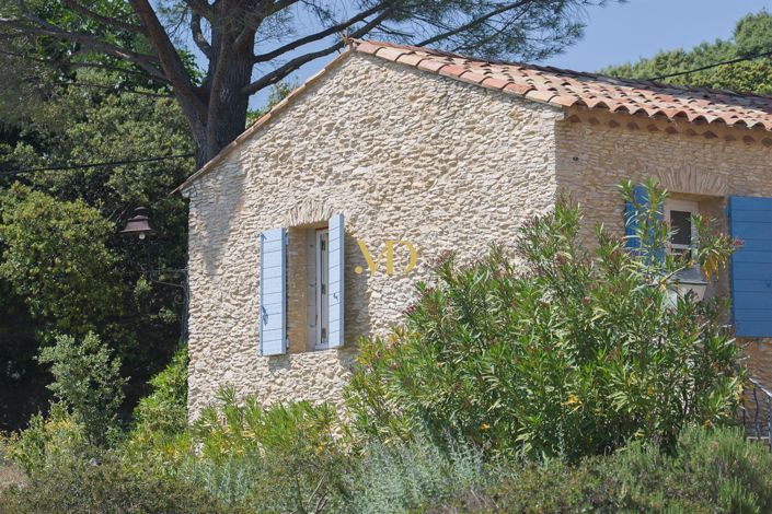 Image No.20-7 Bed House for sale