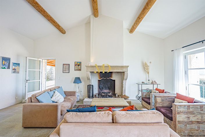 Image No.52-7 Bed House for sale