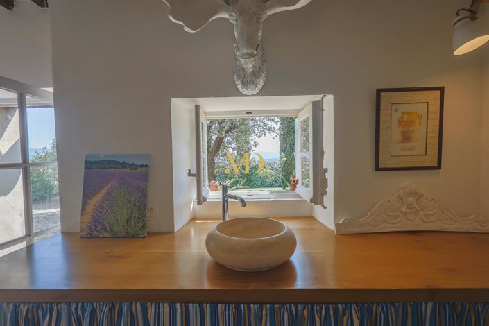 Image No.60-7 Bed House for sale