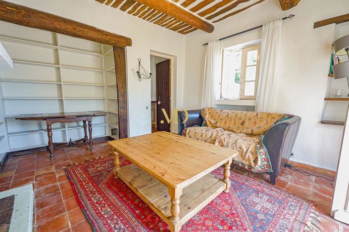 Image No.65-7 Bed House for sale