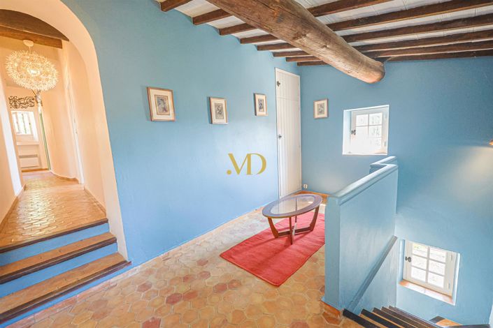 Image No.69-7 Bed House for sale