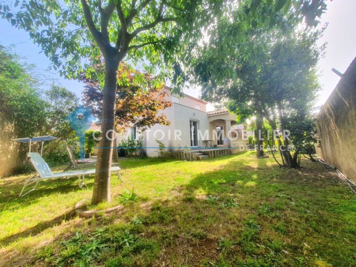 Image No.1-5 Bed House for sale