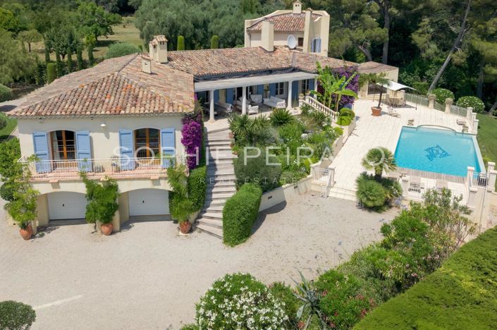 Image No.1-5 Bed House for sale
